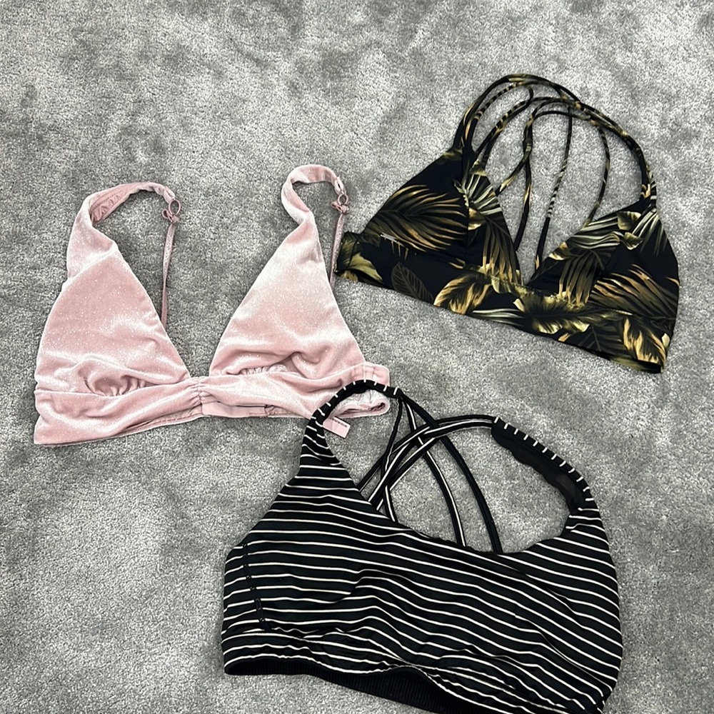Victorias Secret Pink sports bras